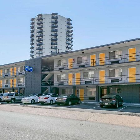 ממפיס Rodeway Inn מראה חיצוני תמונה