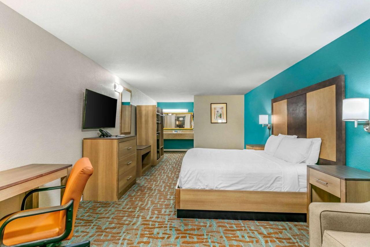 ממפיס Rodeway Inn מראה חיצוני תמונה